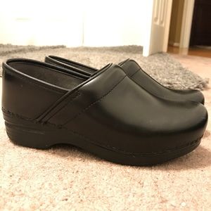 Black Dansko XP professional clogs